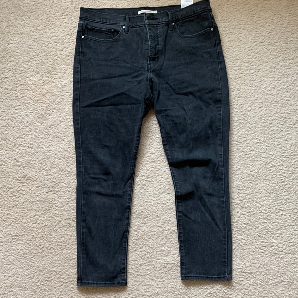 311 shaping skinny jeans